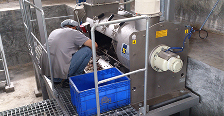 Continuous Single-Shaft Mixers for Fish Sauce